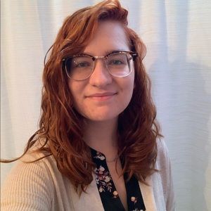 Meet your Posher, Claire